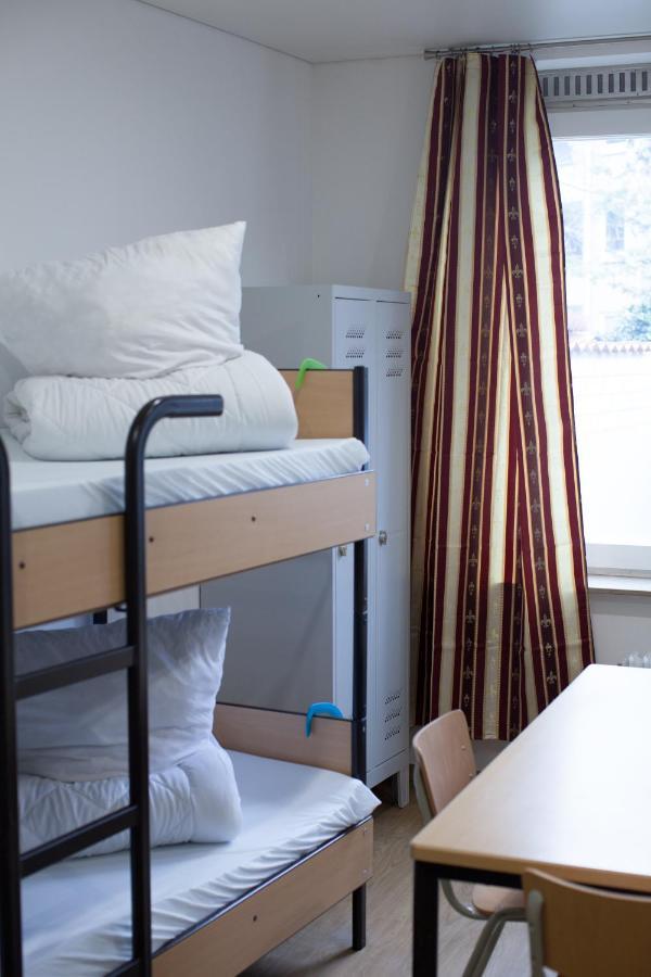 Hostel & Monteurzimmer Bei Hansezimmer Hamburg-Harburg Exteriör bild